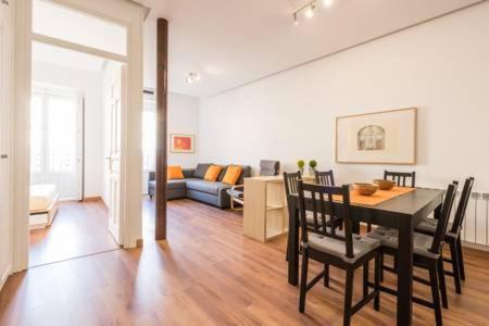 Apartamento La Latina II มาดริด ภายนอก รูปภาพ